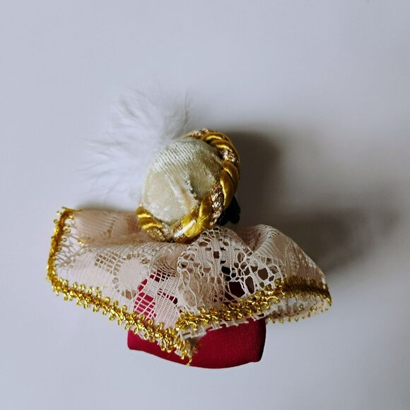 Vintage Porcelain Pierrot Head Ornament, Harlequin Clown Doll Pin Cushion, Lace - Picture 4 of 12